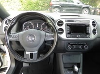 VW TIGUAN WEISS 8050