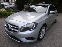 MERCEDES A180 SILBER EY566TY