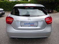 MERCEDES A180 SILBER EY566TY