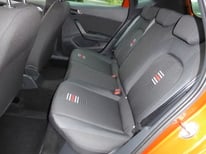 SEAT ARONA ORANGE FY049VW