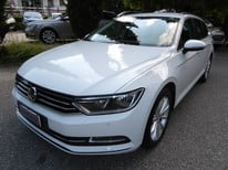 VW PASSAT WEISS FL863SC