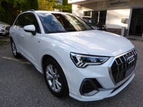 AUDI Q3 WEISS 2903