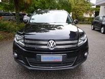 VW TIGUAN SCHWARZ 7992