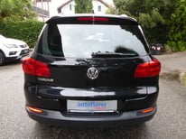 VW TIGUAN SCHWARZ 7992