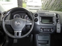 VW TIGUAN SCHWARZ 7992