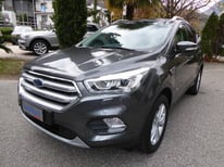 FORD KUGA GRAU 1470