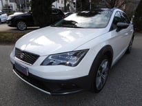 SEAT LEON 2,0TDI WEISS FH163KK