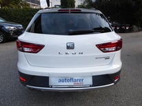 SEAT LEON 2,0TDI WEISS FH163KK