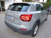 AUDI Q2 GRAU FR796AZ