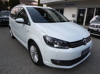 VW TOURAN WEISS 9218