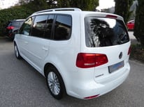 VW TOURAN WEISS 9218