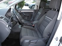 VW TOURAN WEISS 9218