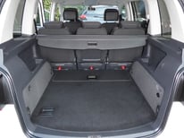 VW TOURAN WEISS 9218